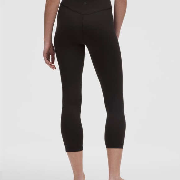 Lululemon Pre-Loved Black Leggings - Picture 3 of 5